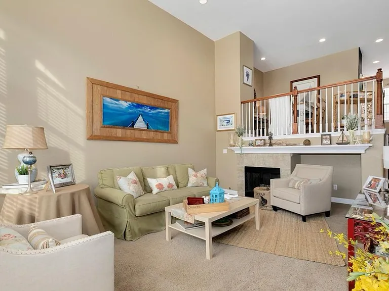9301 Kornbrust Cir — Photo 1