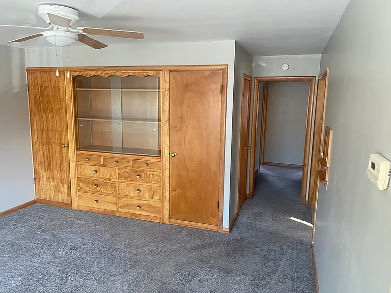 916 N Pine St #2 — Photo 3