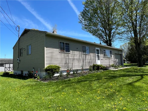 475 Fairview Dr, West Winfield, NY 13491