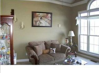 4102 Galway Cv, Buckner, KY 40010