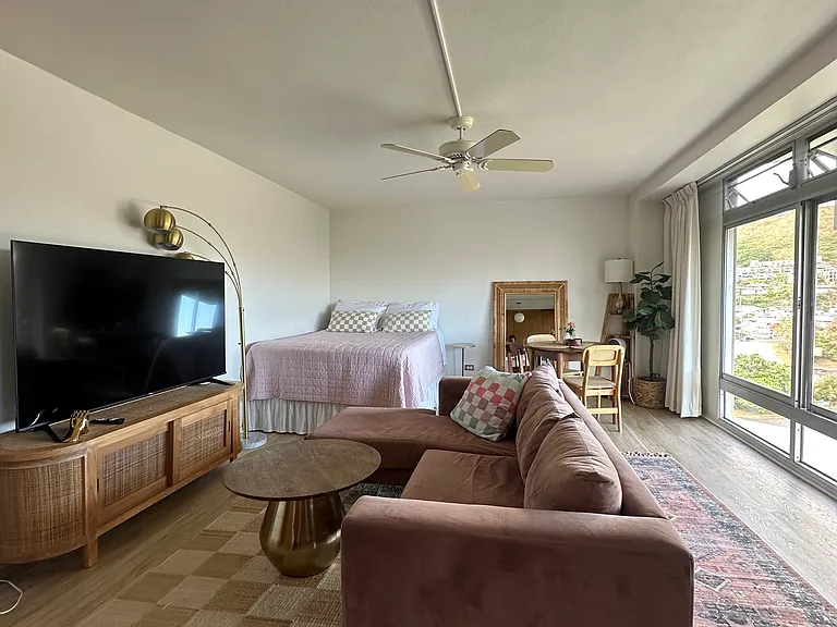 1511 Nuuanu Ave #1021 — Photo 1