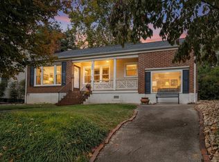 2629 Fairway Dr SW, Roanoke, VA 24015