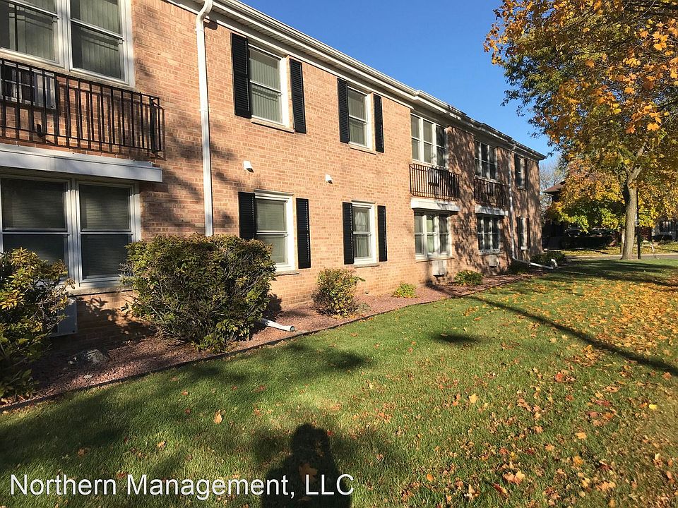 1st image of 86 N Park Ave #11605401