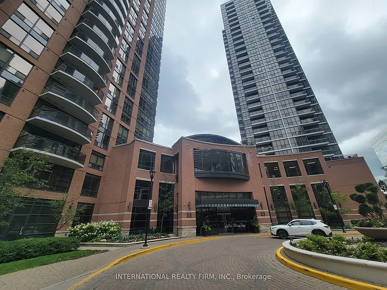 33 Sheppard Ave E #3202 — Photo 2