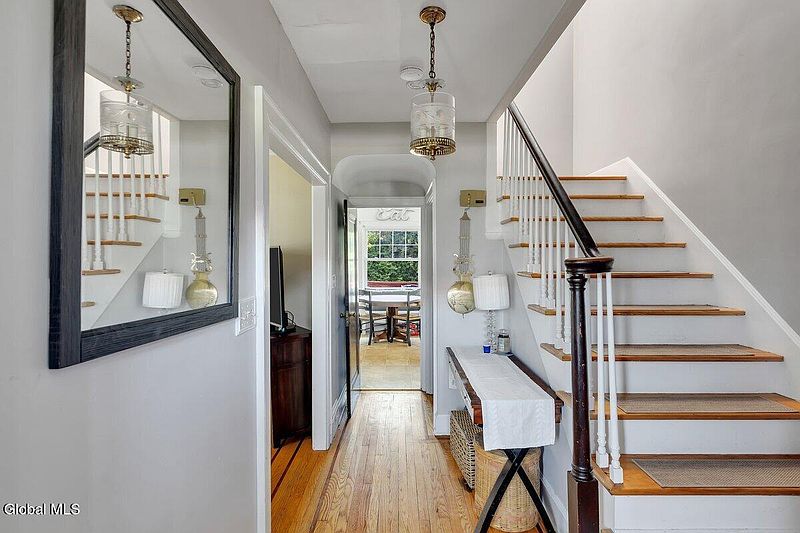 3rd image of 647 New Scotland Avenue