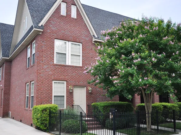 200 Maple Ave APT F, Norfolk, VA 23503