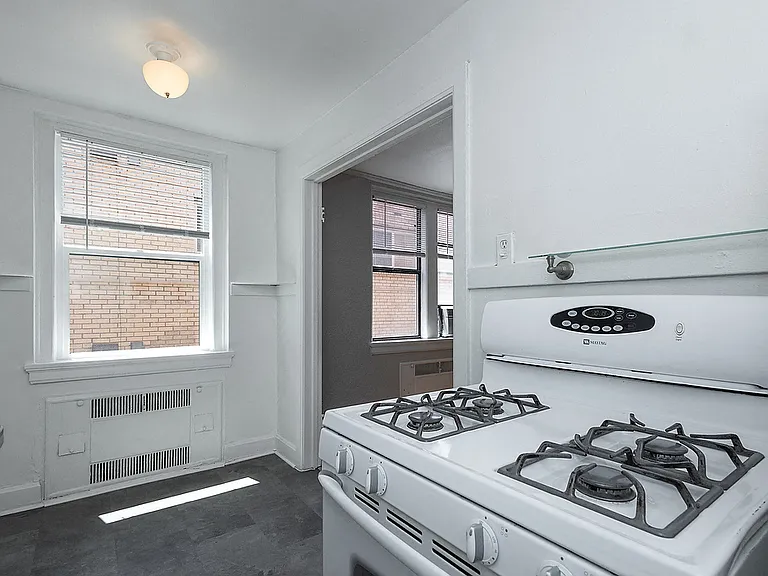 Marianne Apartments — Photo 42