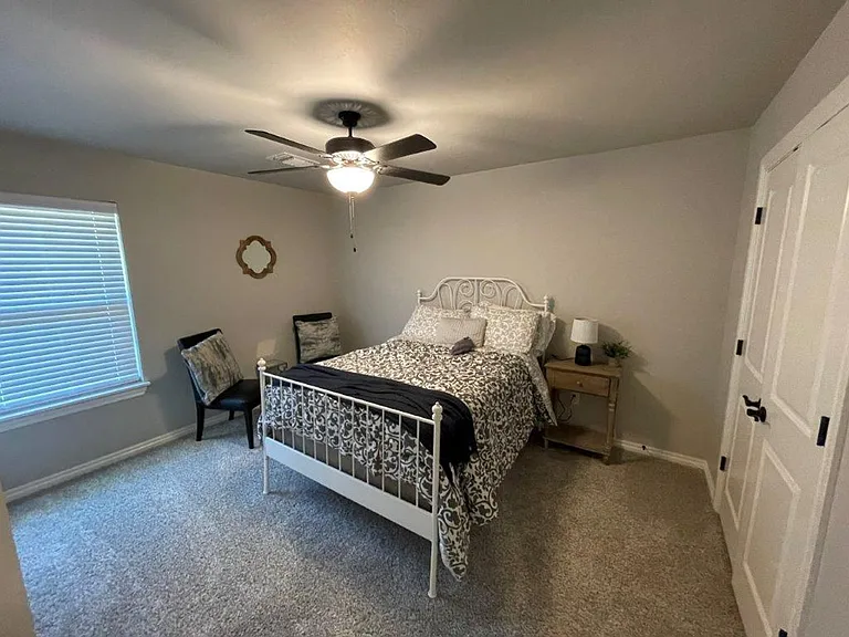 2916 Cypress Springs Blvd — Photo 40