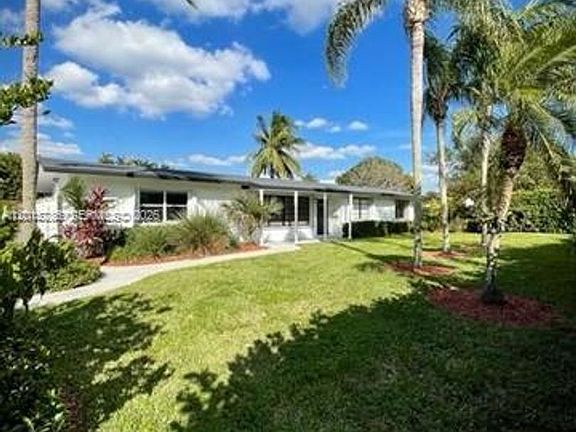 3rd image of 7425 SW 118th St #7425