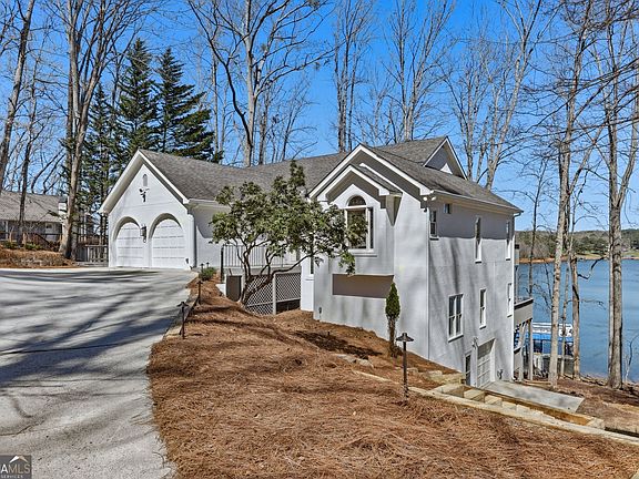 5th image of 3120 Lake Ranch Cir