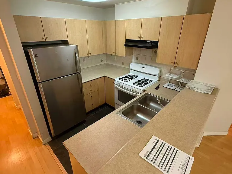 2102 W 38th Ave #208 — Photo 18