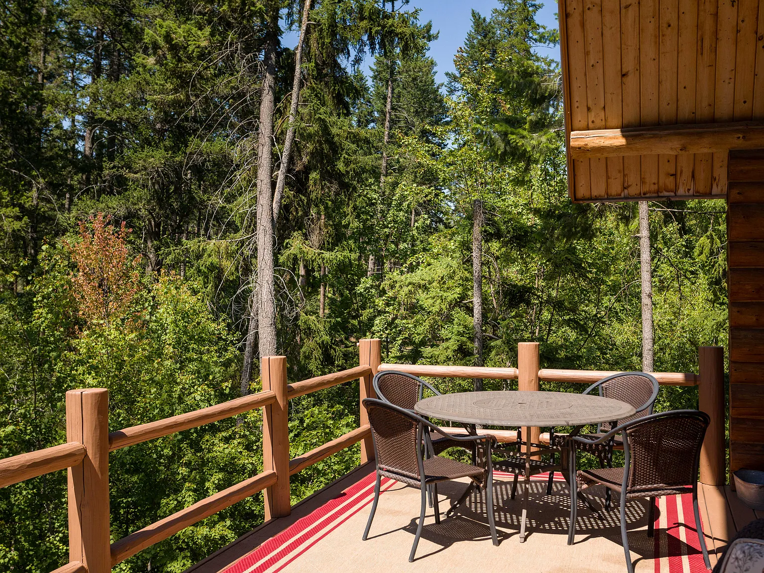 2 bed, $1,600 — Photo 3