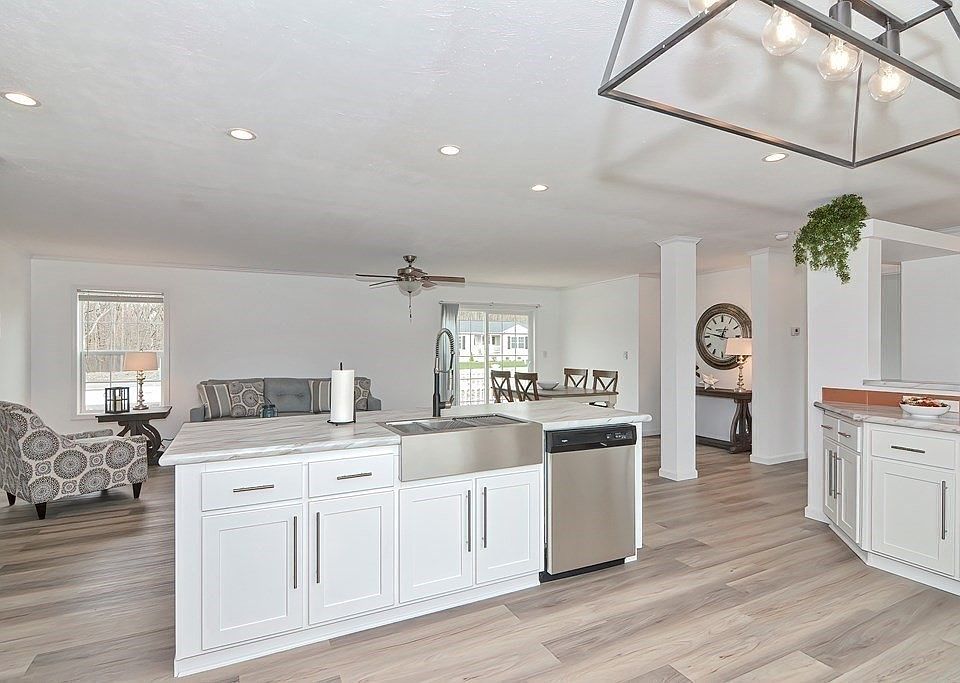 121 E Washington St North Attleboro, MA, 02760 Apartments for Rent