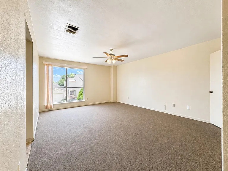 12504 Autumn Leaf Ln — Photo 20