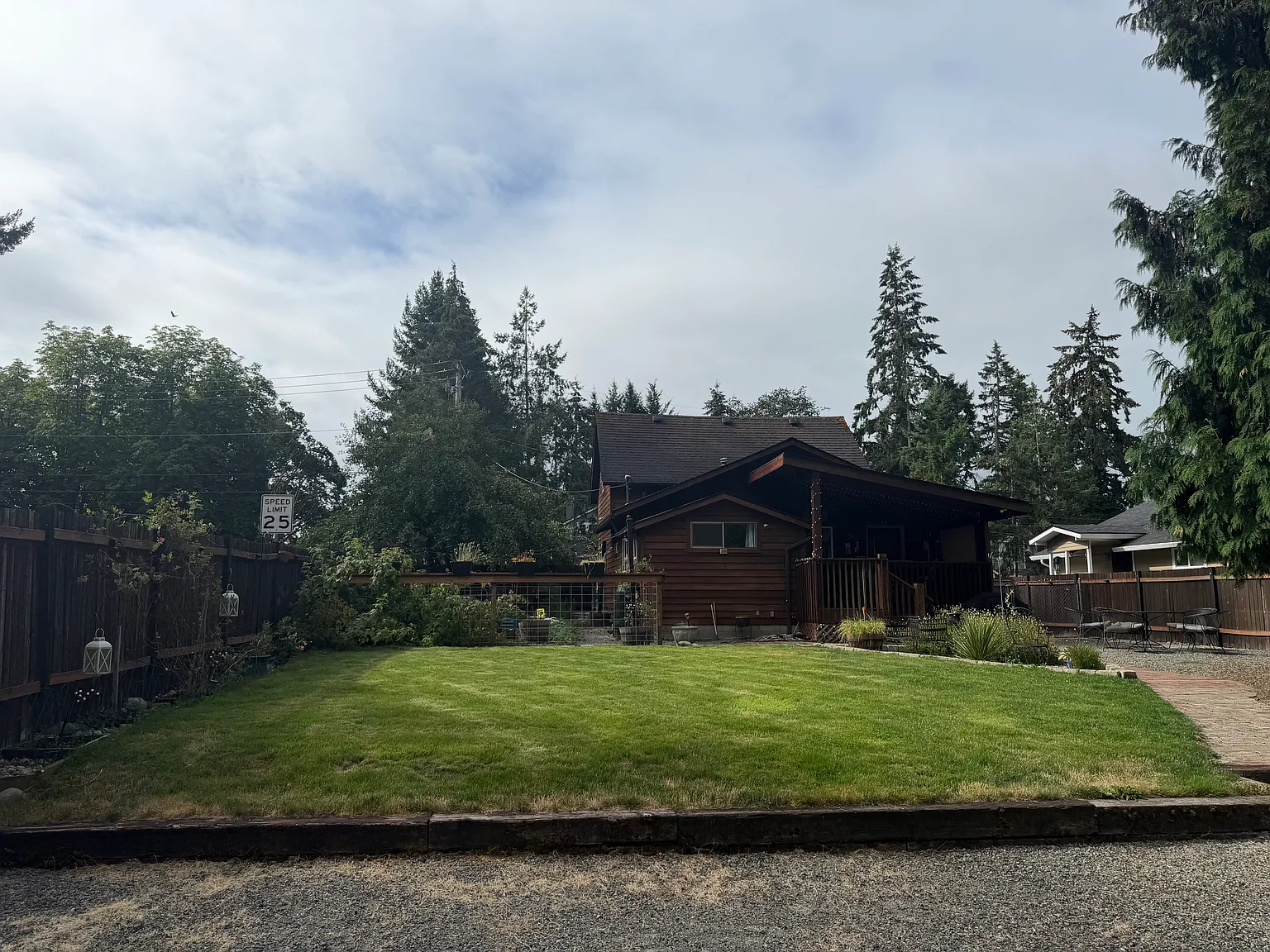 3 bed, 1270 sqft, $2,800 — Photo 4