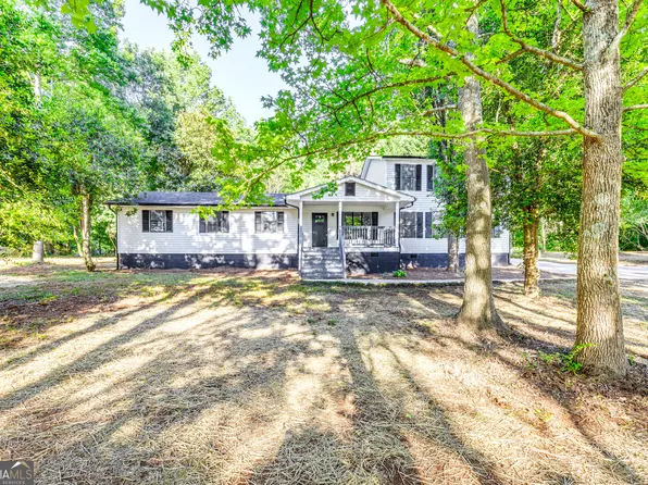 727 Tanners Bridge Cir, Bethlehem, GA 30620