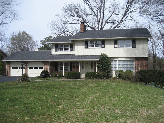 1st image of 1024 Newman Way