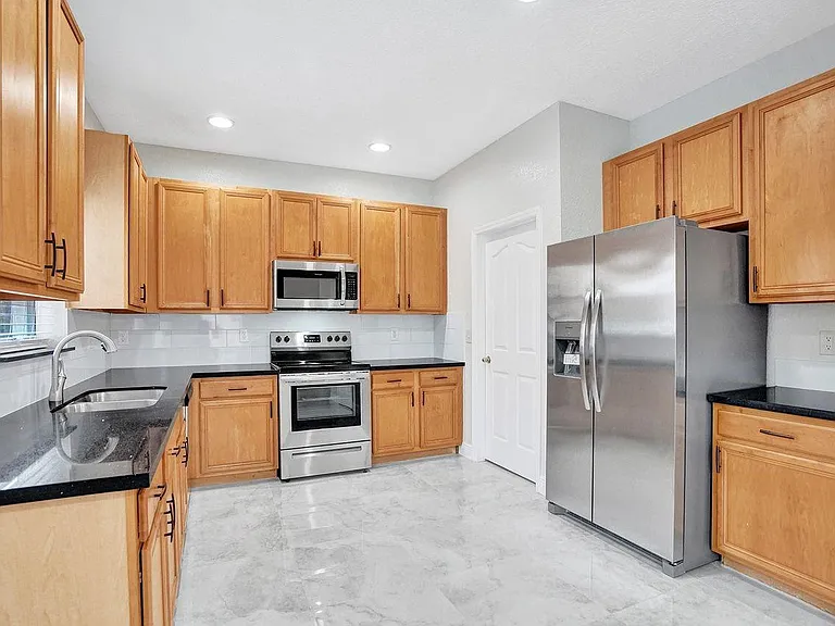 12645 NW 8th Ct — Photo 8