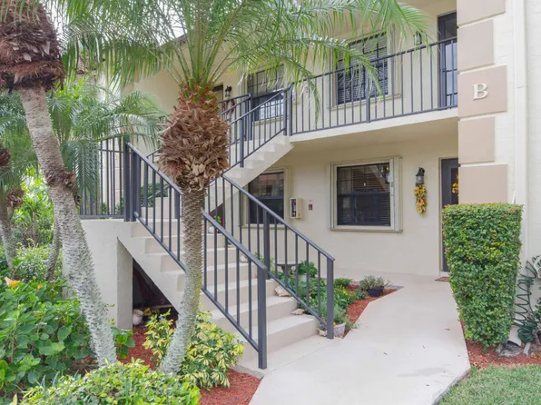 901 Pinecrest Cir APT B, Jupiter, FL 33458