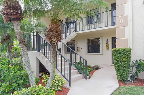 901 Pinecrest Cir #B Photo 1 901 Pinecrest Cir #B Photo 1