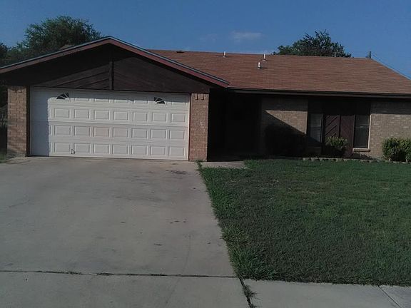 5th image of 2107 El Dorado Dr