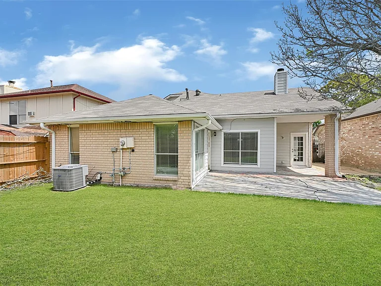 12322 Meadow Ridge Dr — Photo 32