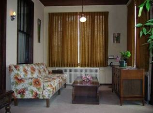 1412 Earlton St, Pittsburgh, PA 15210