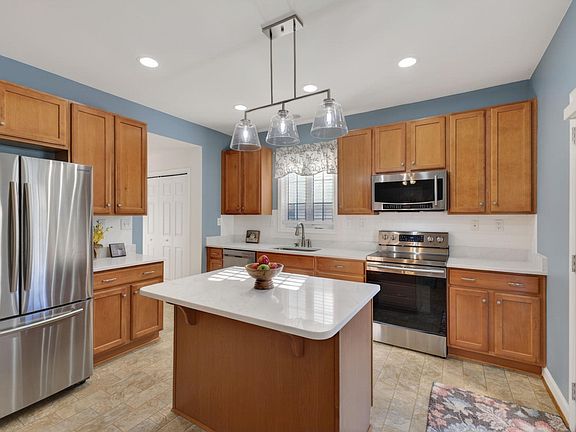 5th image of 63 Villa Ave