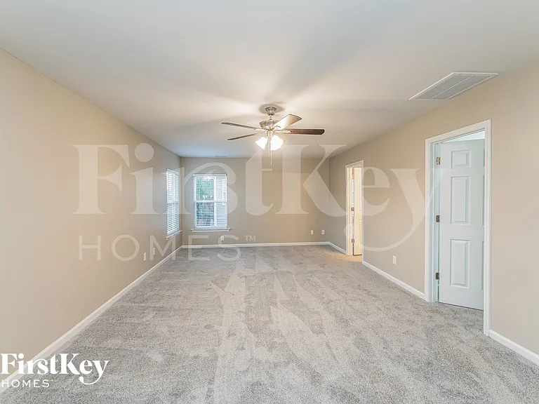 634 Conover Rd — Photo 10