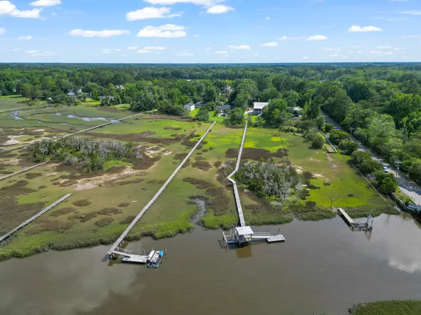 1193 River Rd, Johns Island, SC 29455