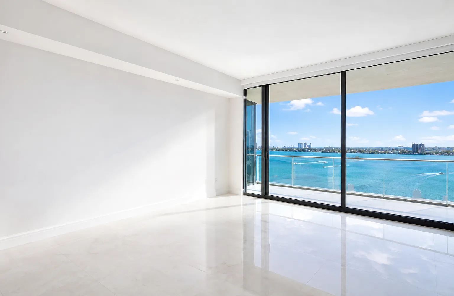 2 bed, 2.5 bath, 1151 sqft, $8,500 — Photo 2