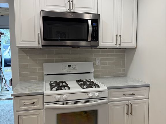 5th image of 3 Brunck Rd #1