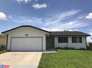 1721 SW 25th St, Lincoln, NE 68522