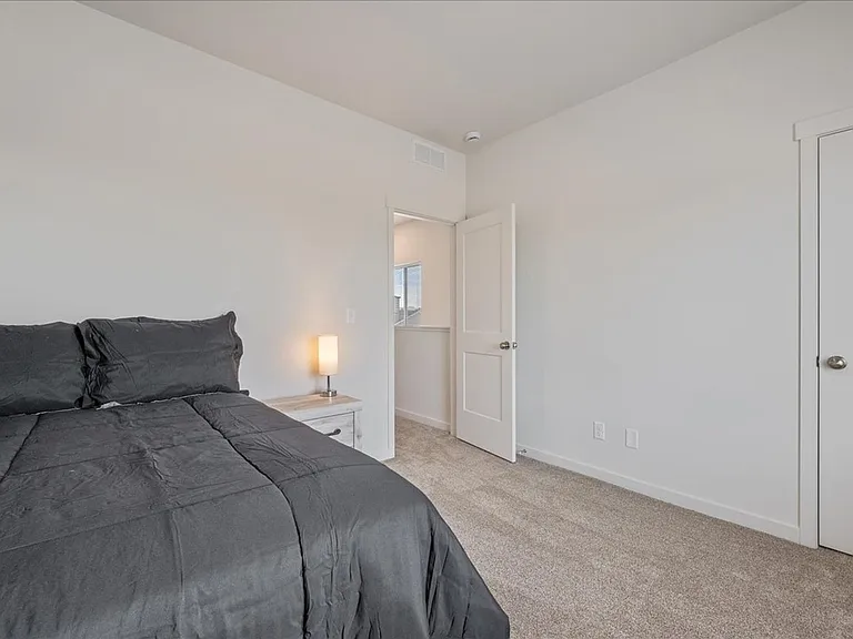 1724 Richard Martin Dr — Photo 17