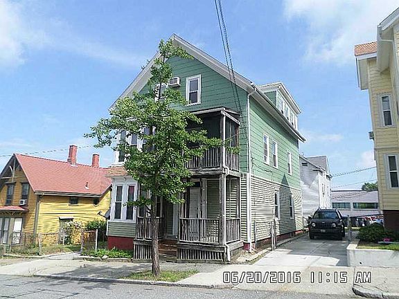 3rd image of 16 Woodbine St