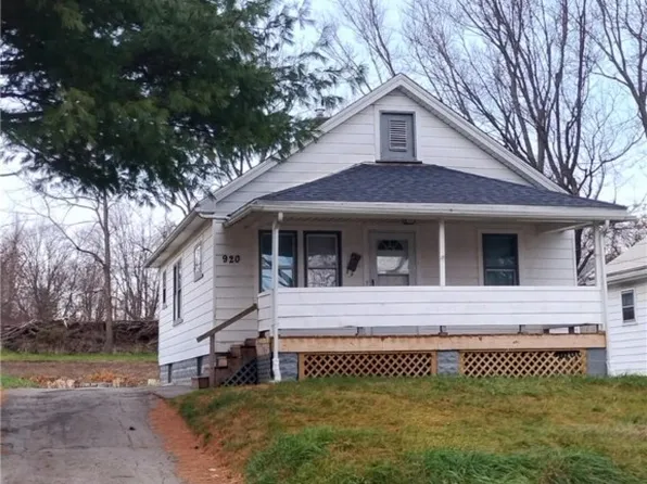 920 Pasadena Ave, Youngstown, OH 44502