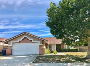 4355 Portola Dr, Palmdale, CA 93551