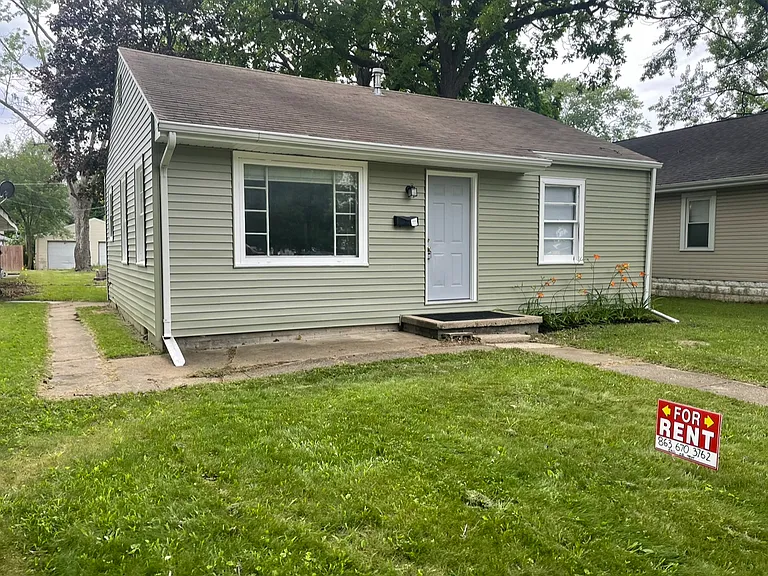 2505 N Purdum St — Photo 1