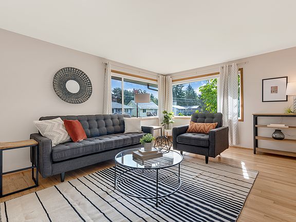 Nice, bright living room.