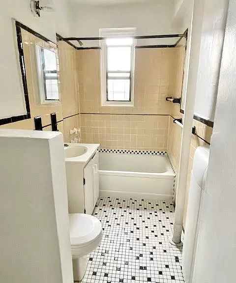 42-38 81st St #3E — Photo 3