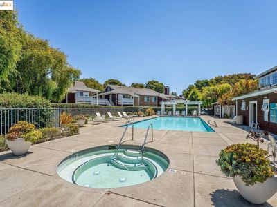 92 Marina Lakes Dr, Richmond, CA, 94804