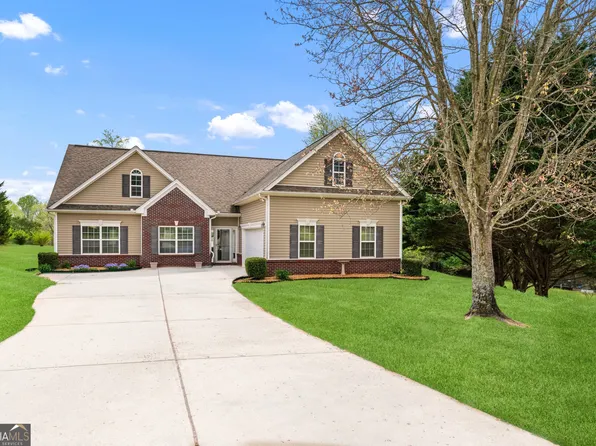 145 Bedford Falls Ct, Jefferson, GA 30549