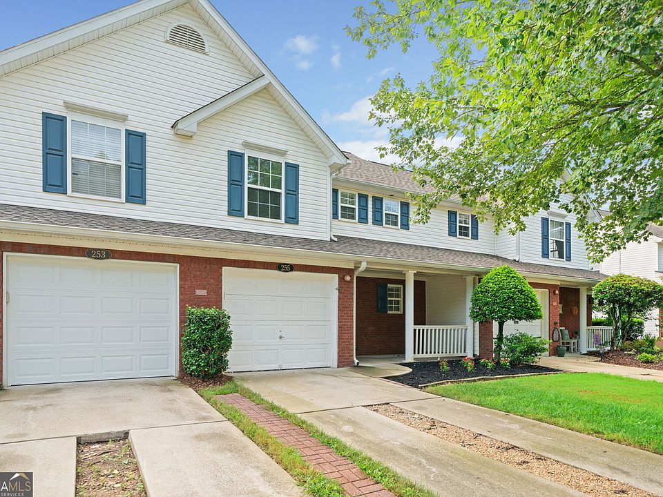 1st image of 255 Cottonwood Creek Cir
