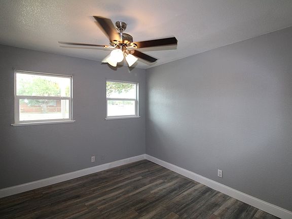 5th image of 2701 Bookins Ave