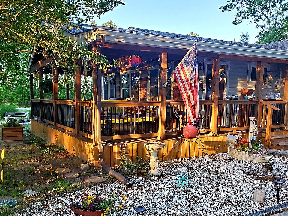 24' x 12' front porch