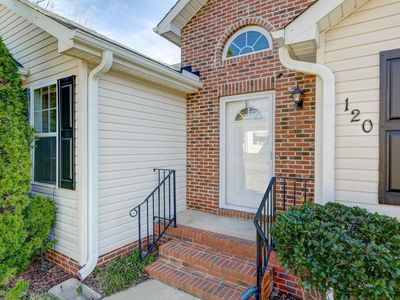120 Forest St, Greer, SC, 29650