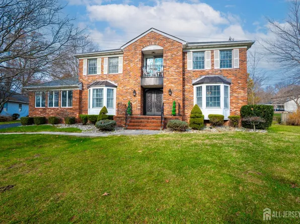 1545 Edly Cove Ct, North Brunswick, NJ 08902