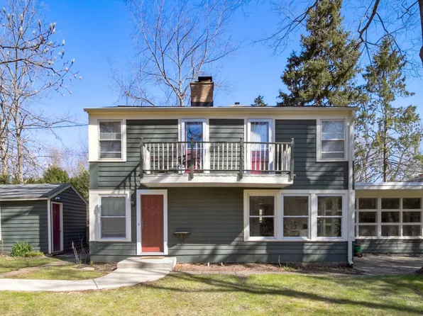 5139 Cornell Ave, Downers Grove, IL 60515