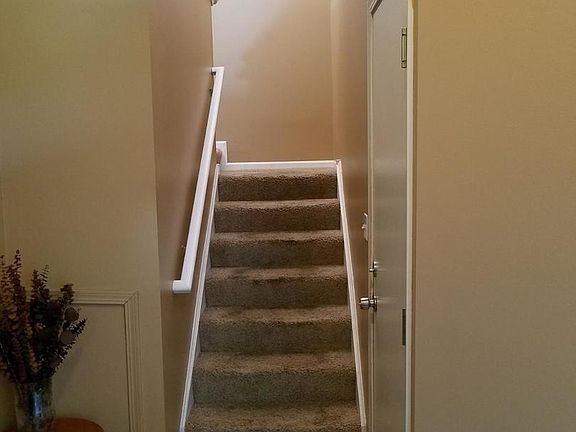 3rd image of 16629 S Windsor Ln #16629