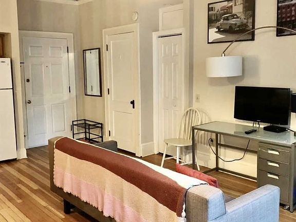 5th image of 64 Ludlow St Unit 106